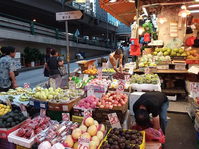 fresh fruit market