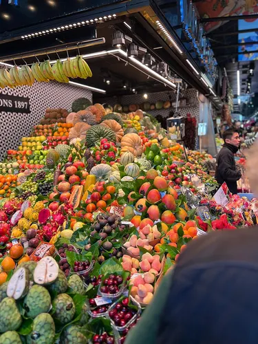 fresh fruit market