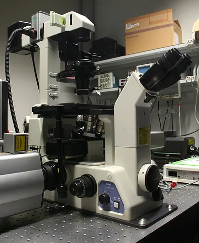 microscope laboratory