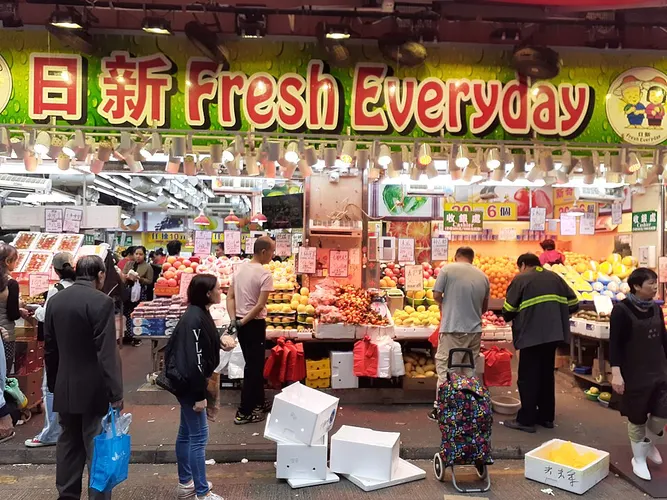 fresh fruit market