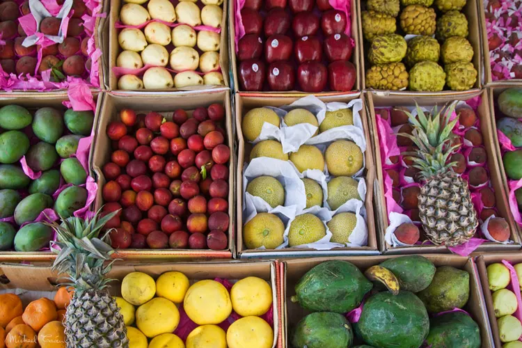 fresh fruit market