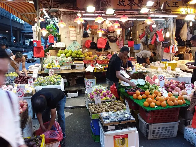 fresh fruit market