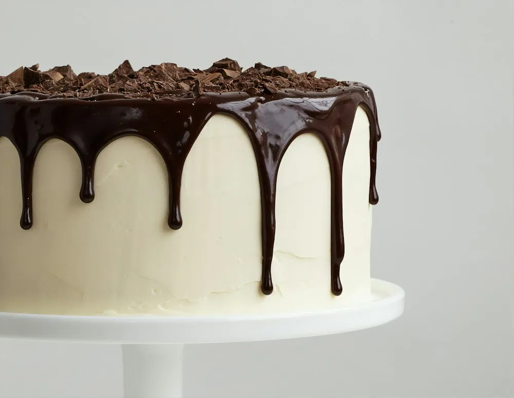 Cake illustrating the idiom a piece of cake