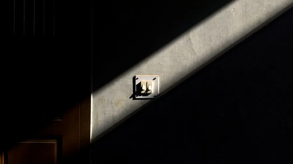 Light switch illustrating turn off the light